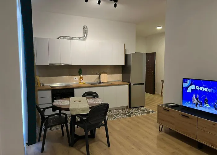 Thyamis Apartamento Tirana