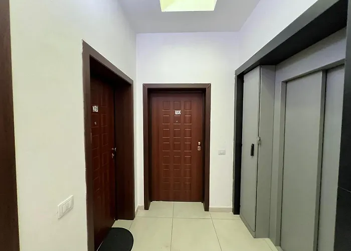 Thyamis Apartamento *