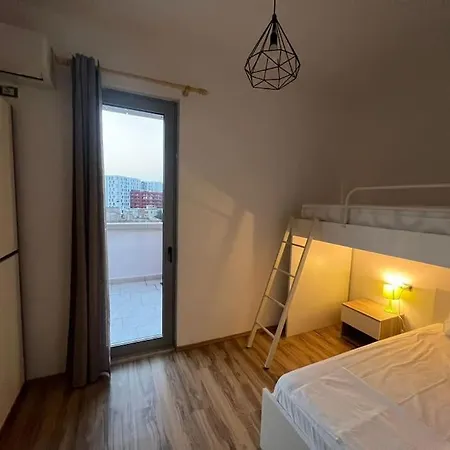Apartamento Thyamis