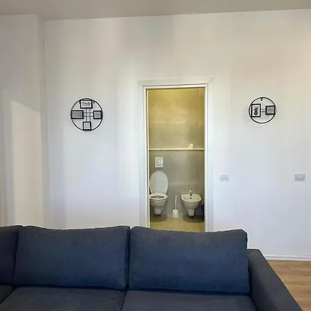 Thyamis Apartamento Tirana